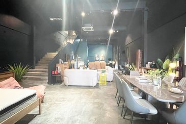 Kampung Sungai Kayu Ara