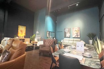 Kampung Sungai Kayu Ara