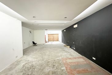 (Ground Floor) Jalan Alfa Pusat Perdagangan Subang Permai Seksyen U6