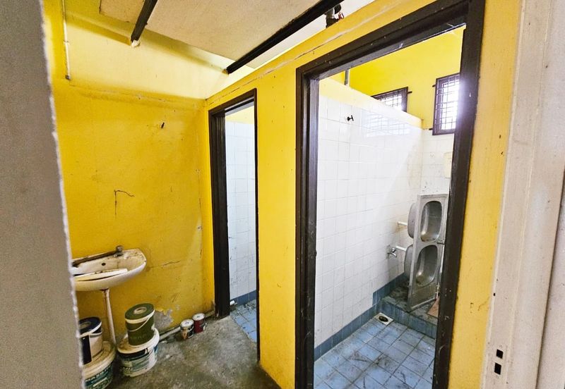 (Ground Floor) Jalan Alfa Pusat Perdagangan Subang Permai Seksyen U6