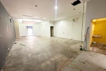 (Ground Floor) Jalan Alfa Pusat Perdagangan Subang Permai Seksyen U6