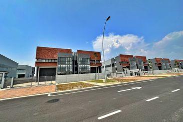 Elmina Business Park