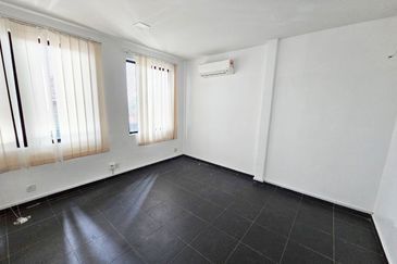 (2 Storey) Kampung Tunku SS1 PJ Petaling Jaya