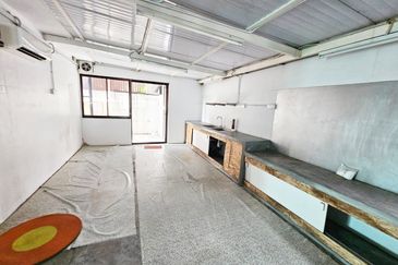 (2 Storey) Kampung Tunku SS1 PJ Petaling Jaya