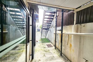 (2 Storey) Kampung Tunku SS1 PJ Petaling Jaya