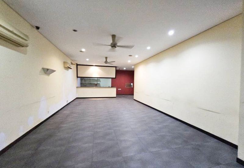 (2 Adjoining Blocks) Bistari De Kota Kota Damansara PJU 5