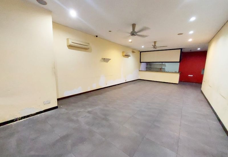 (2 Adjoining Blocks) Bistari De Kota Kota Damansara PJU 5