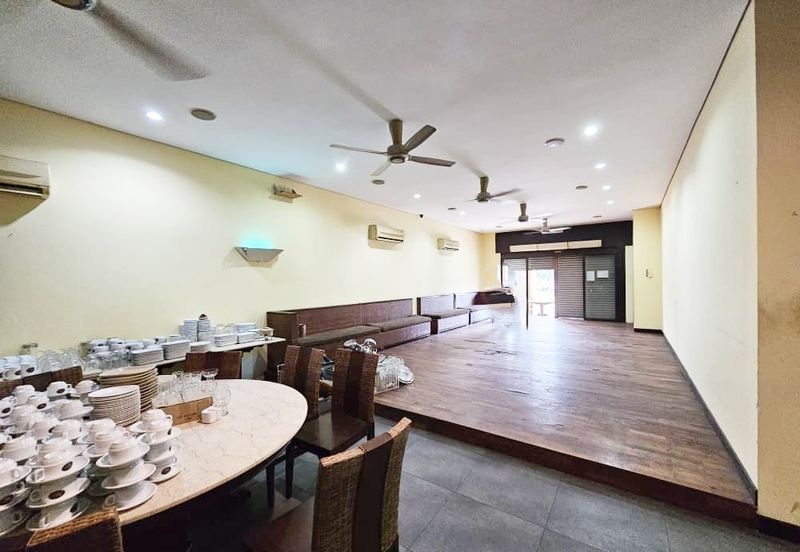 (2 Adjoining Blocks) Bistari De Kota Kota Damansara PJU 5