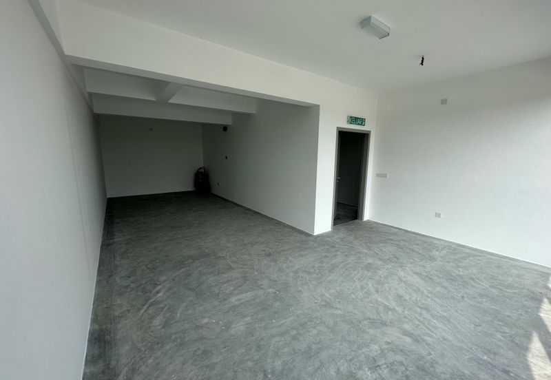 Elmina Business Park