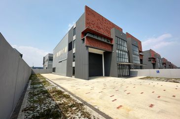 Elmina Business Park