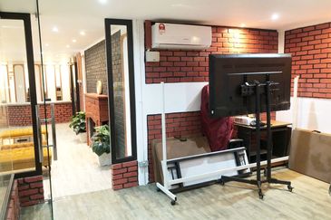 T6, Lightgrey (Pusat Komersial LGSB)