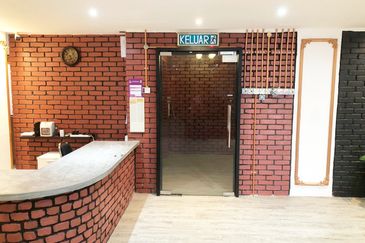 T6, Lightgrey (Pusat Komersial LGSB)