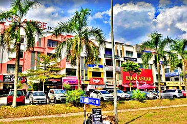 Taman Industrial Sungai Buloh (TSB Commercial Centre)