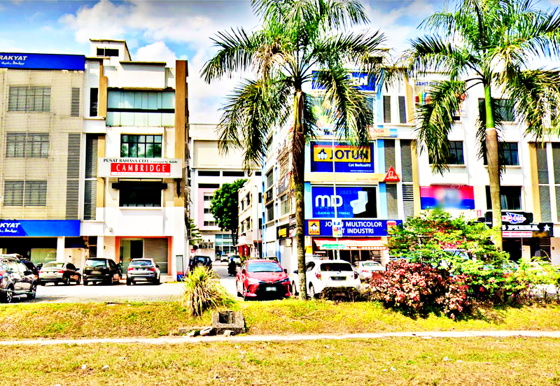 Taman Industrial Sungai Buloh (TSB Commercial Centre)