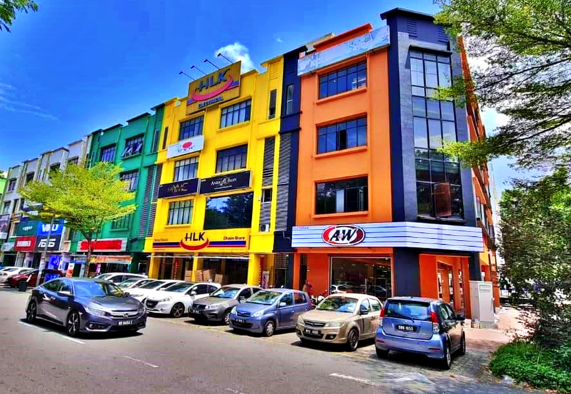 Taman Industrial Sungai Buloh (TSB Commercial Centre)