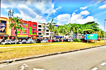 Taman Industrial Sungai Buloh (TSB Commercial Centre)