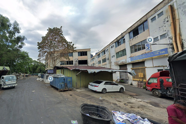 (3 Storey) Sungai Besi Capital Industrial Centre 6 3/4 Miles