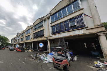 (3 Storey) Sungai Besi Capital Industrial Centre 6 3/4 Miles