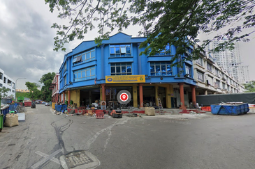 (3 Storey) Sungai Besi Capital Industrial Centre 6 3/4 Miles