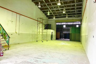 (1 Storey) Sungai Buloh PBI Perindustrian Bukit Indah