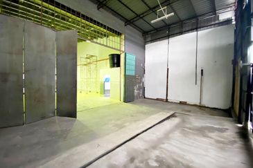 (1 Storey) Sungai Buloh PBI Perindustrian Bukit Indah