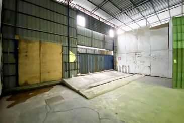 (1 Storey) Sungai Buloh PBI Perindustrian Bukit Indah