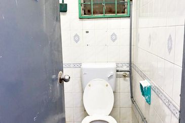 (1 Storey) Sungai Buloh PBI Perindustrian Bukit Indah