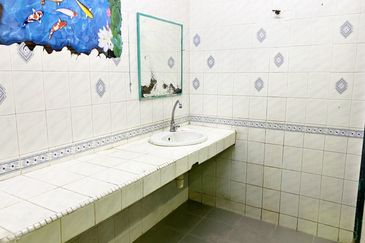 (1 Storey) Sungai Buloh PBI Perindustrian Bukit Indah