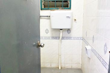 (1 Storey) Sungai Buloh PBI Perindustrian Bukit Indah