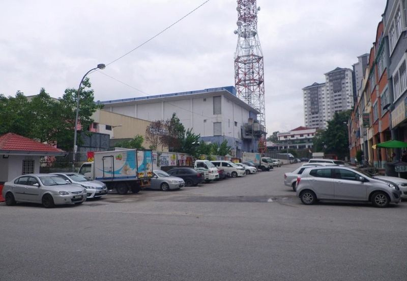 (Semi Detached) Kepong Taman Perindustrian Tago 