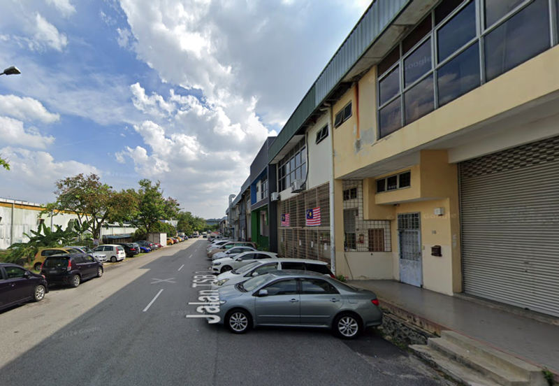 Taman Industrial Sungai Buloh (TSB Commercial Centre)