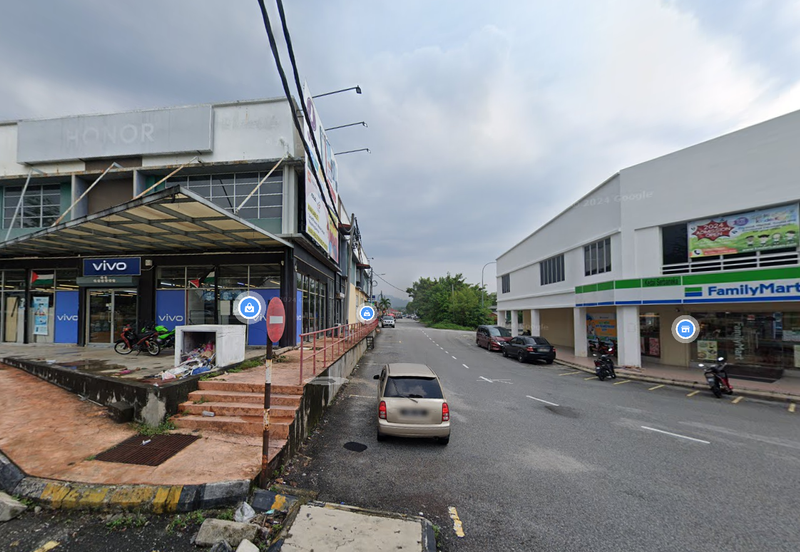 Taman Saujana Utama 3