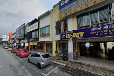 Taman Saujana Utama 3