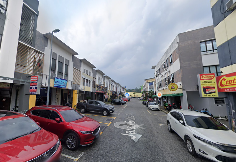 Taman Saujana Utama 3