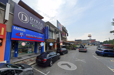 Taman Saujana Utama 3