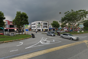 Taman Saujana Utama 3