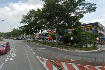 Taman Saujana Utama 3