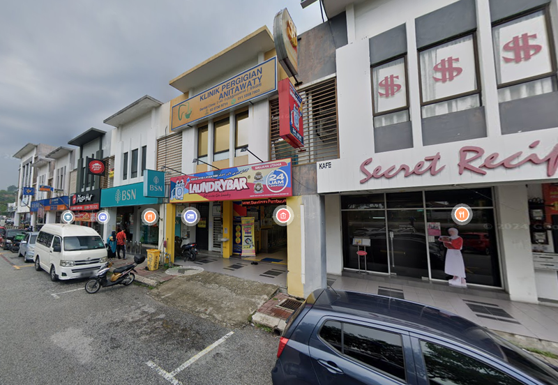 Taman Saujana Utama 3