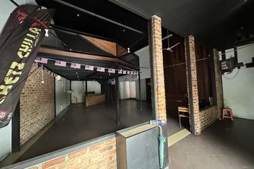 (2 Adjoining Main Road) Biz Avenue 2 Cyberjaya Neo Cyber Lingkaran Cyberpoint Barat