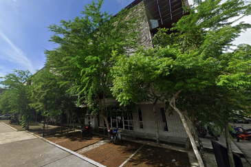 T6, Lightgrey (Pusat Komersial LGSB)