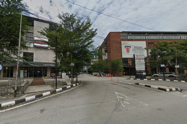 T6, Lightgrey (Pusat Komersial LGSB)