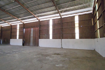 (Size 8K & 14K) Sungai Buloh Kampung Merbau Indah