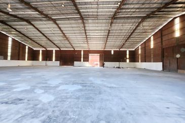 (Size 8K & 14K) Sungai Buloh Kampung Merbau Indah