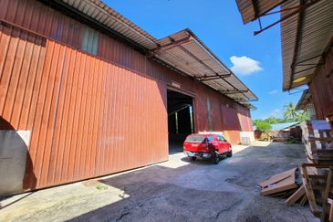 (Size 8K & 14K) Sungai Buloh Kampung Merbau Indah