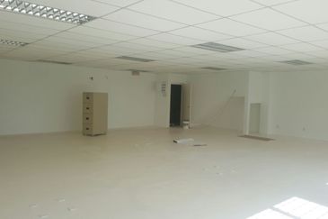 Medan Putra Business Centre