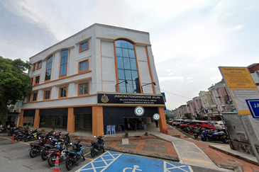 Medan Putra Business Centre