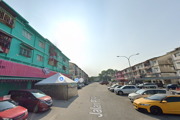 Kawasan Perniagaan Desa Ria Balakong