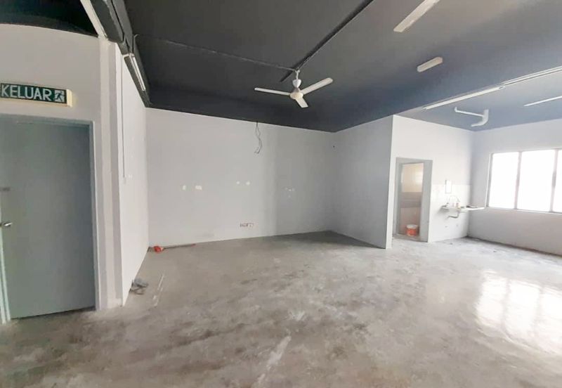 Taman Industrial Sungai Buloh (TSB Commercial Centre)