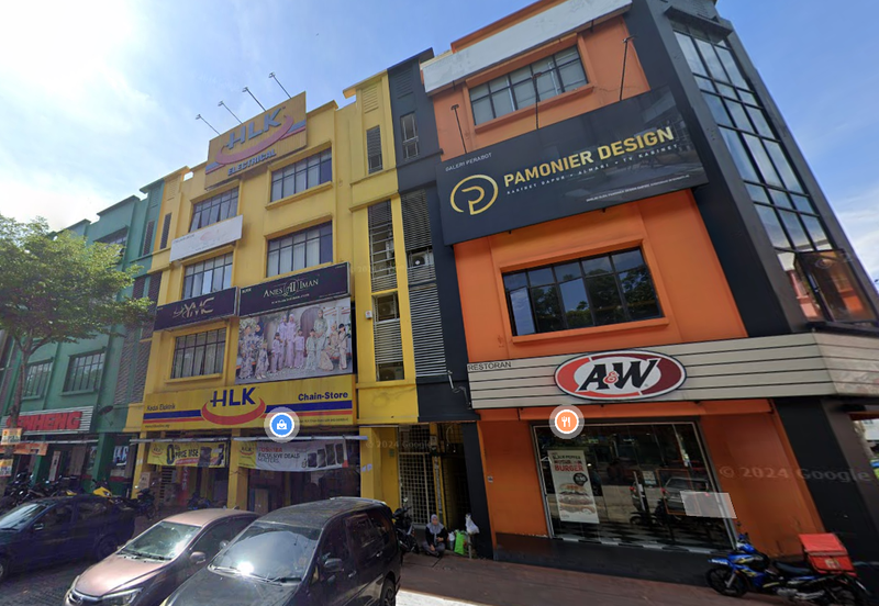 Taman Industrial Sungai Buloh (TSB Commercial Centre)