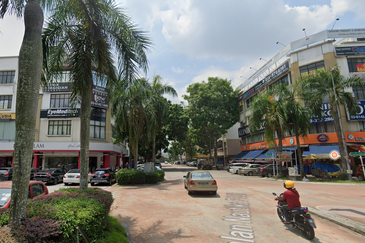 Taman Industrial Sungai Buloh (TSB Commercial Centre)